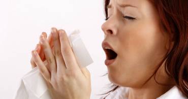 Basta starnuti: scoperto il farmaco che guarirà il raffreddore
